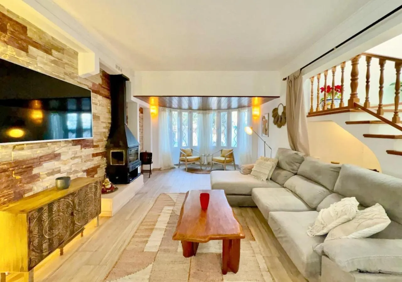 Villa Walk To O Beach Large Pool Bbq San Antonio   San Antonio (Ibiza)